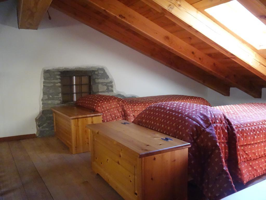 Auberge Lou Creton Di Lui Hostel Pontboset Екстериор снимка