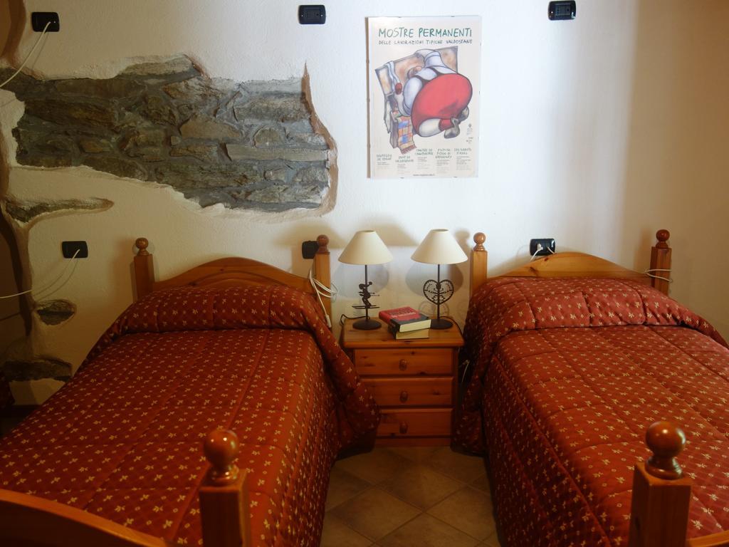 Auberge Lou Creton Di Lui Hostel Pontboset Екстериор снимка